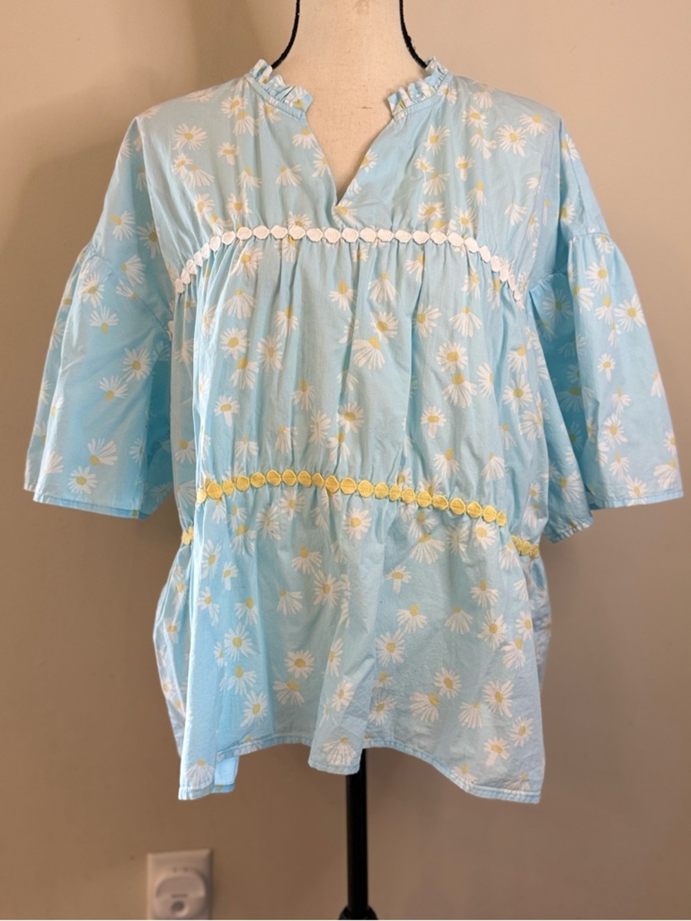 Simply Southern Light Blue Daisy Print Peasant Blouse